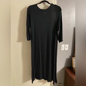 J. Jill black quarter length sleeve slit sided dress in medium black